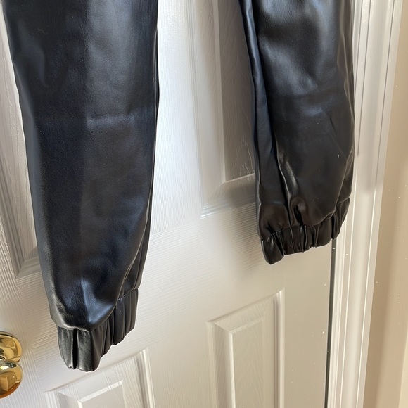 Leather jogger pants - Picture 2 of 4